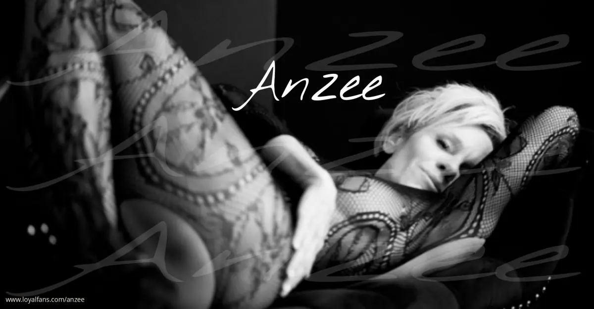 AnzeeStarr banner