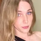 Alexis Why εїз avatar