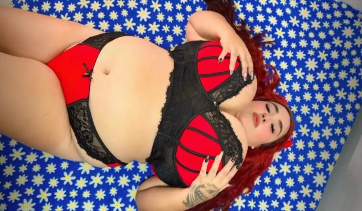 Andrea🍈💕 cover