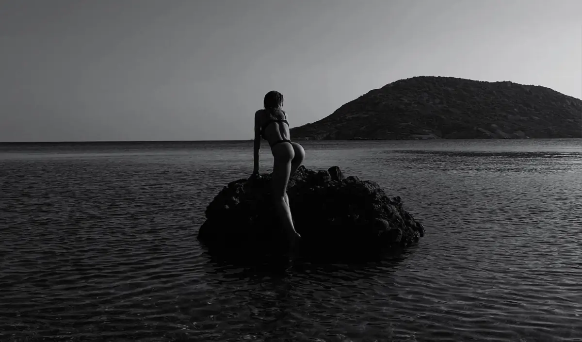 Anna header