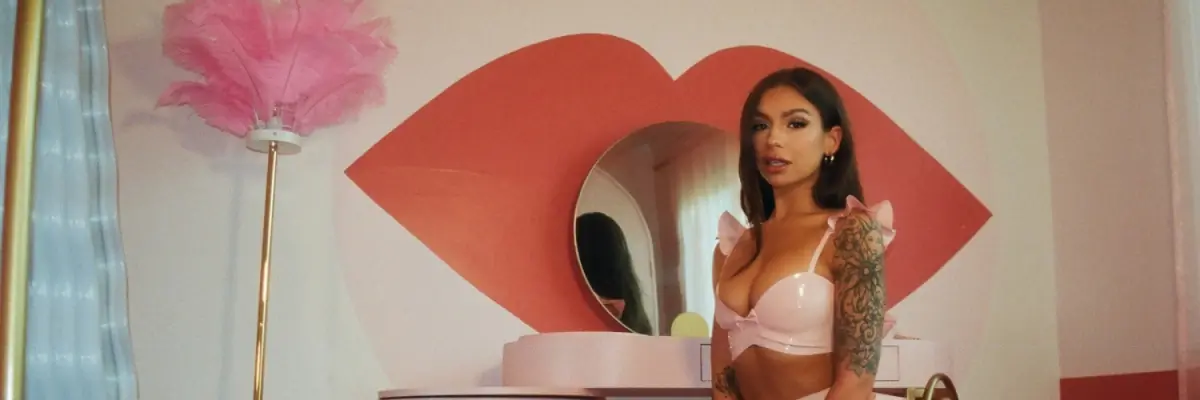 April Olsen header