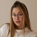 ⭐ 𝙰𝚜𝚒𝚊𝚗 👀 𝙶𝚊𝚣𝚎 avatar
