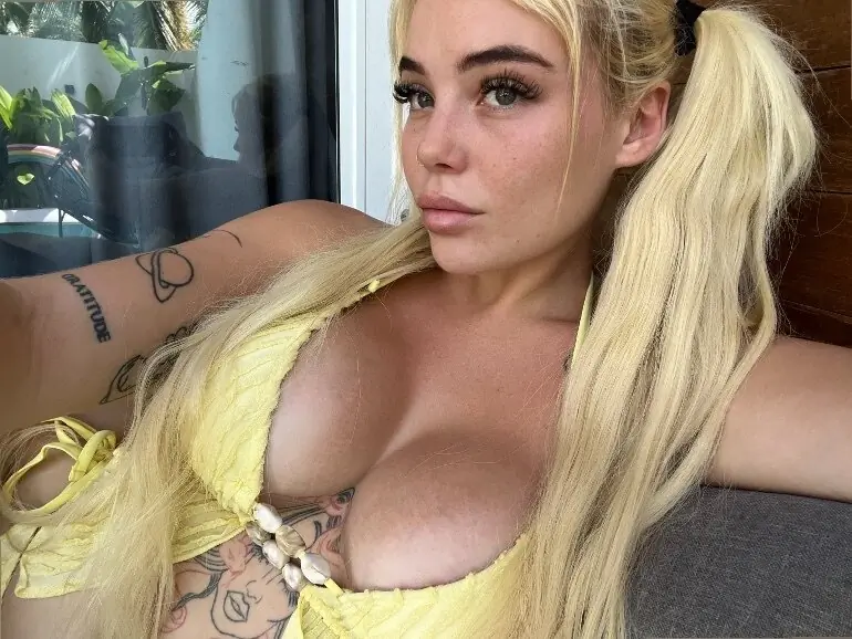 Bella 🐥 cover