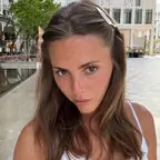 Eva Amur 💗 avatar