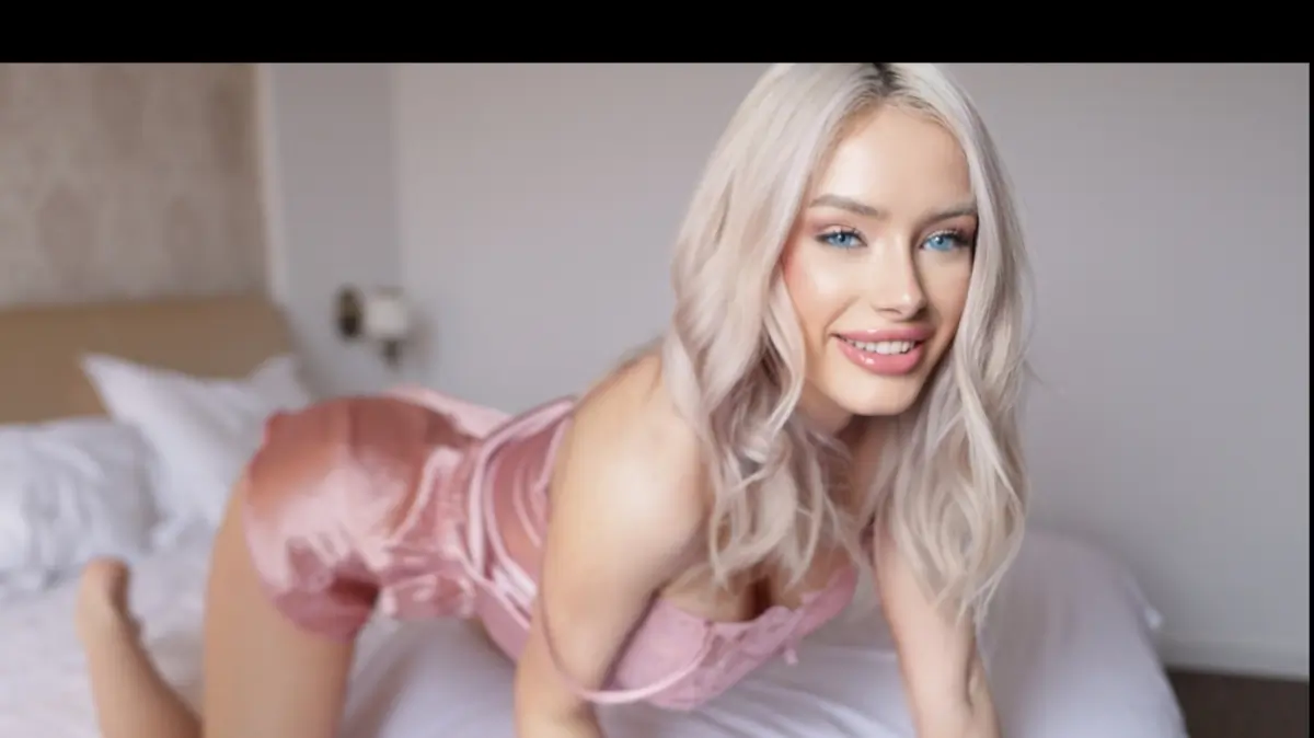 💋 ANNA FREE cover