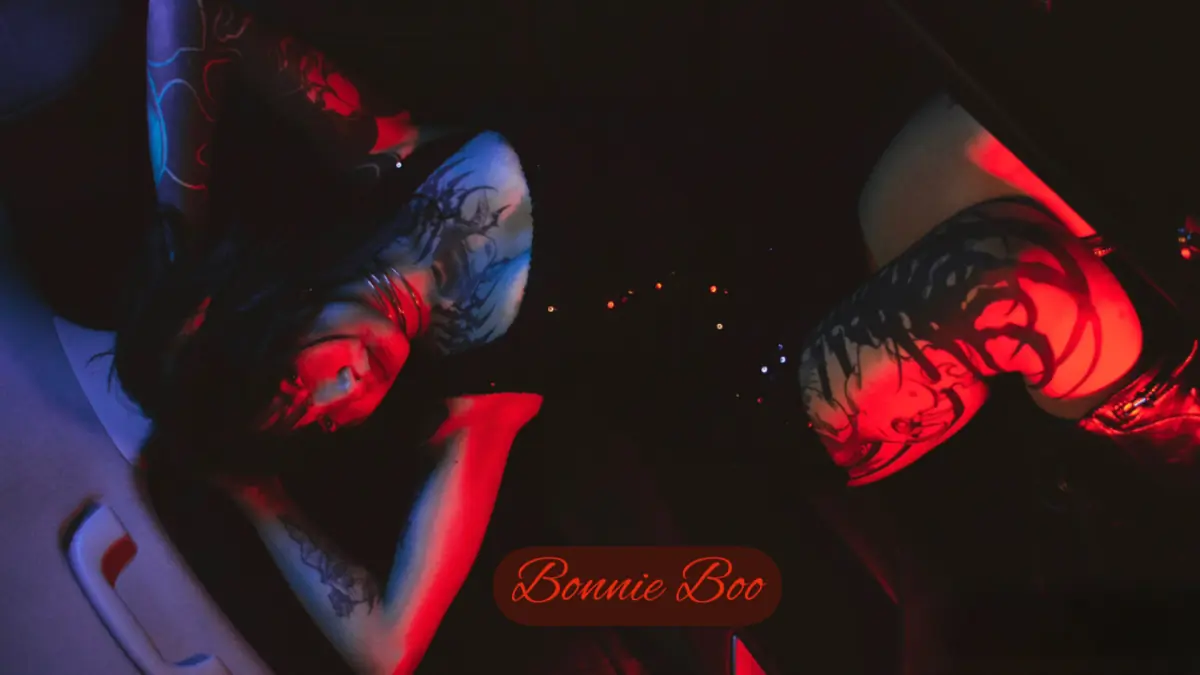 Bonnie cover