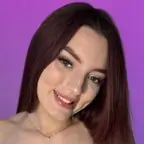 Carolina 💜 avatar