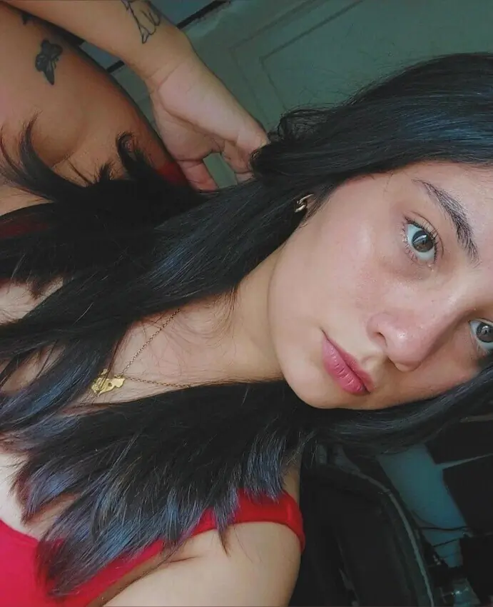 Chiqui header