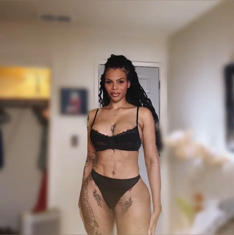 HALLE HAYES cover