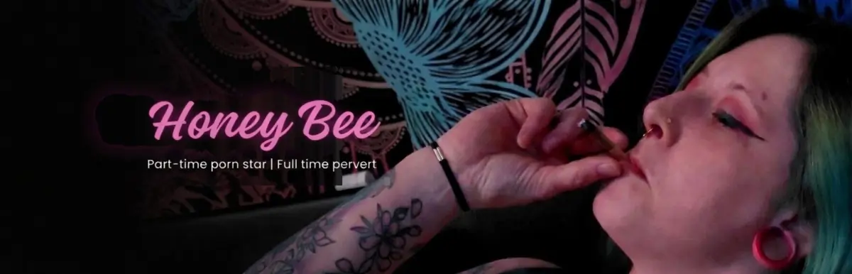 Honey Bee  | Professional Brat &amp; PAWG header