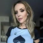 Hot Mom Domme avatar