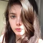 ✨Jen Moon✨ avatar