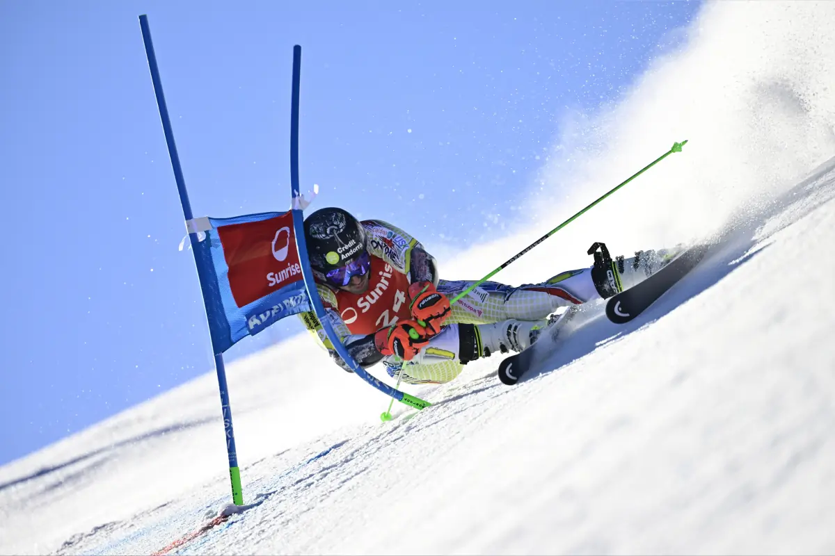 Joan Verdú header