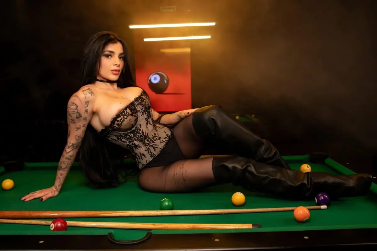 Karely Ruiz cover