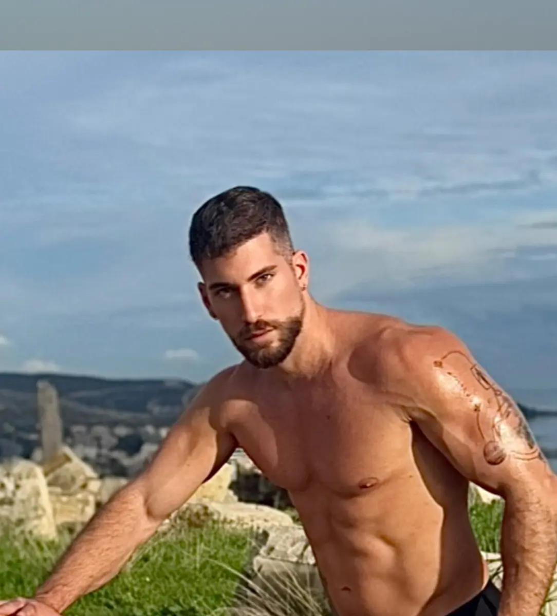 Kiriakos Spanos free page  🍆 header