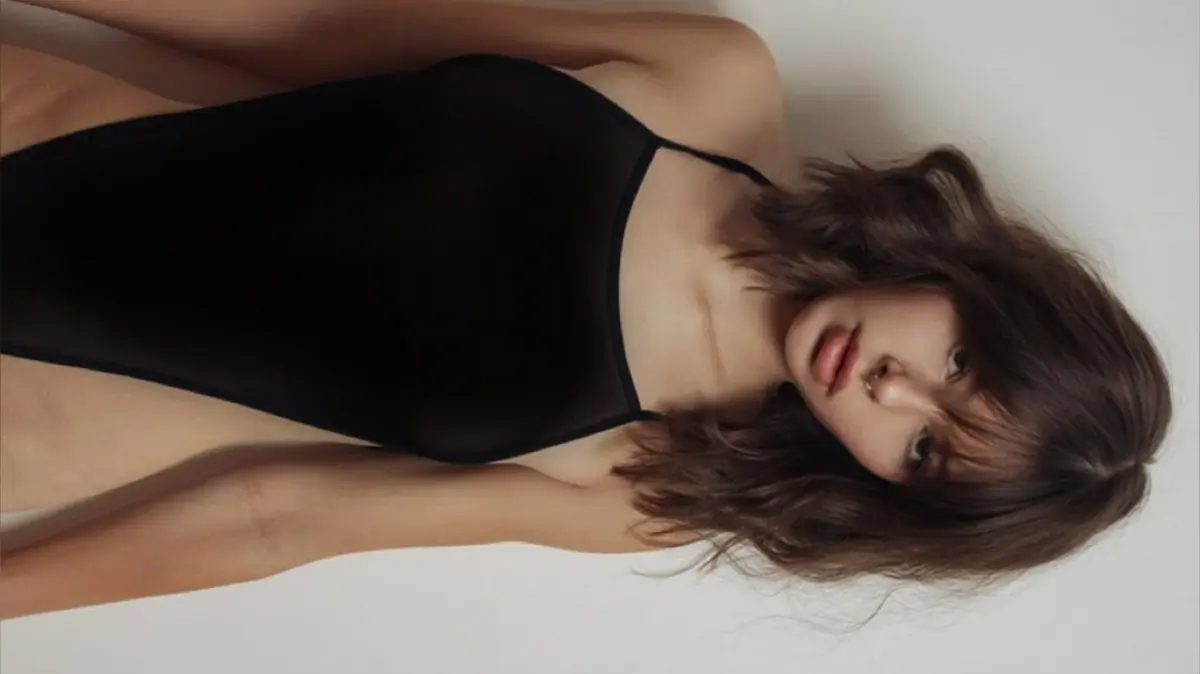 Elizabeth 🧸🎀 header