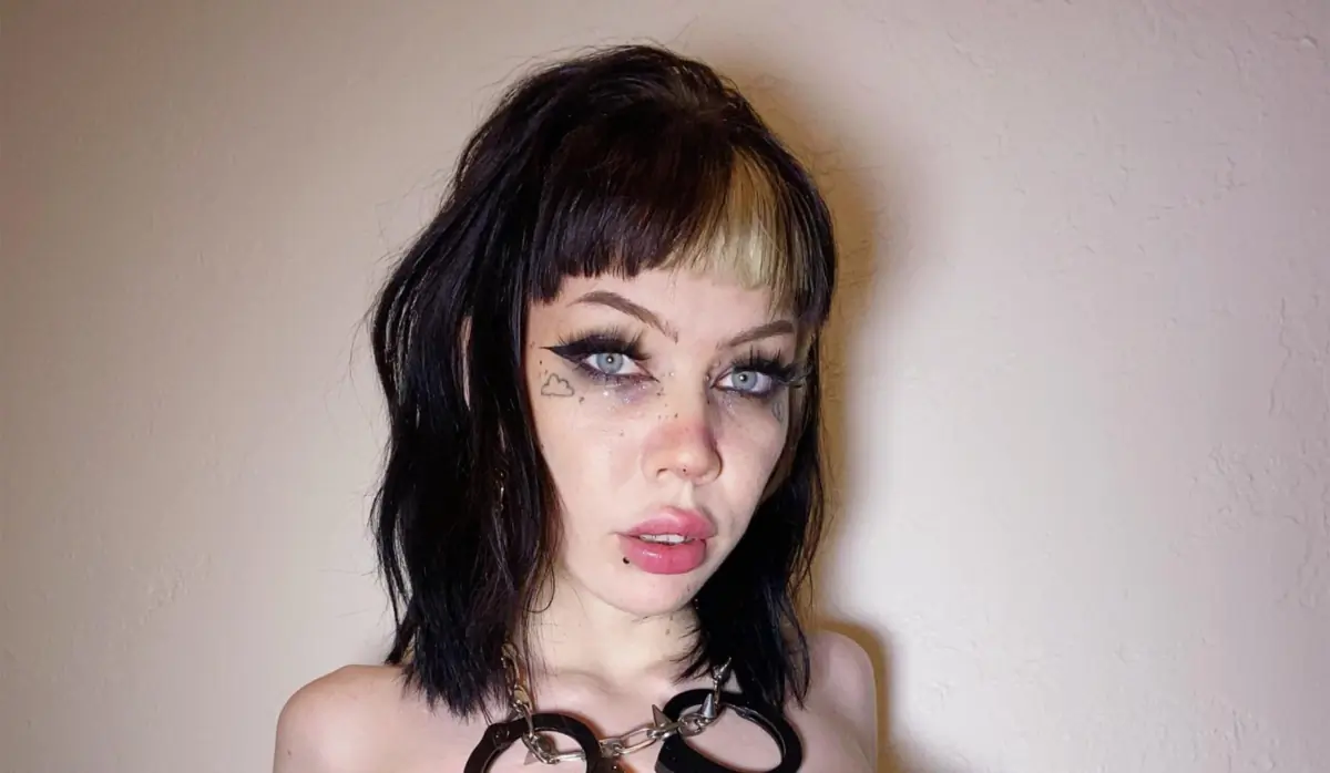 Leda Bear header