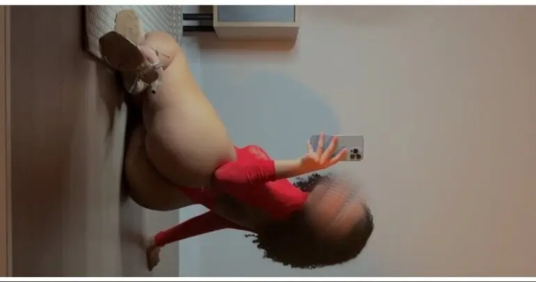 Lía cover