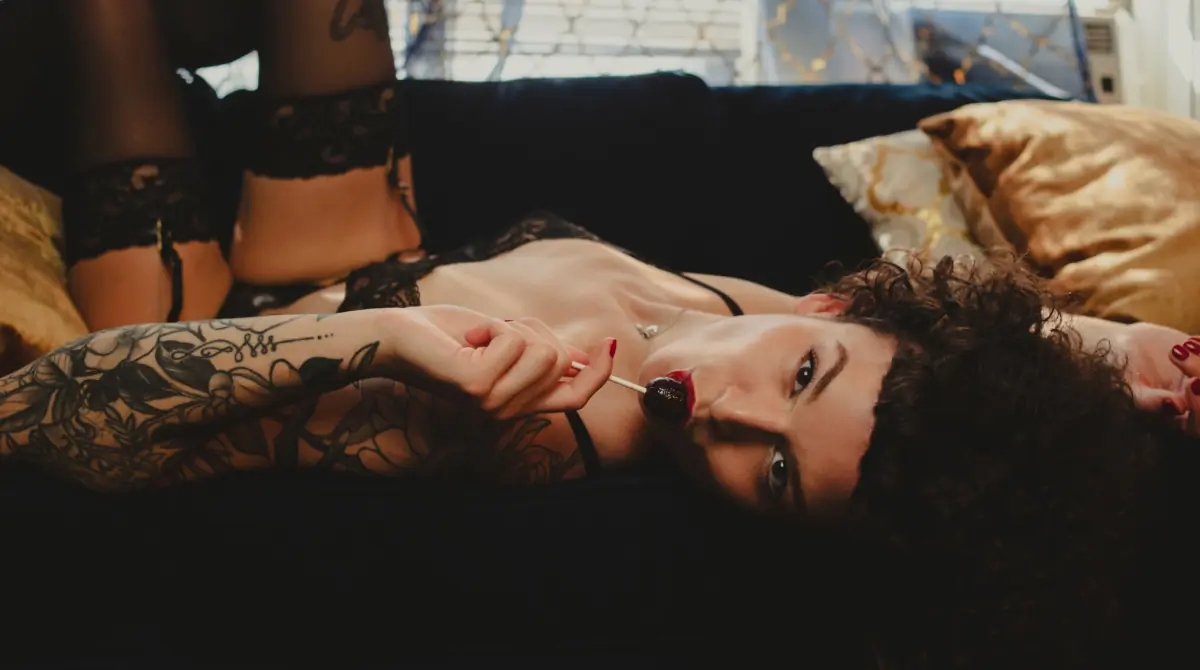 Miss Louisa header