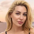 Sia avatar