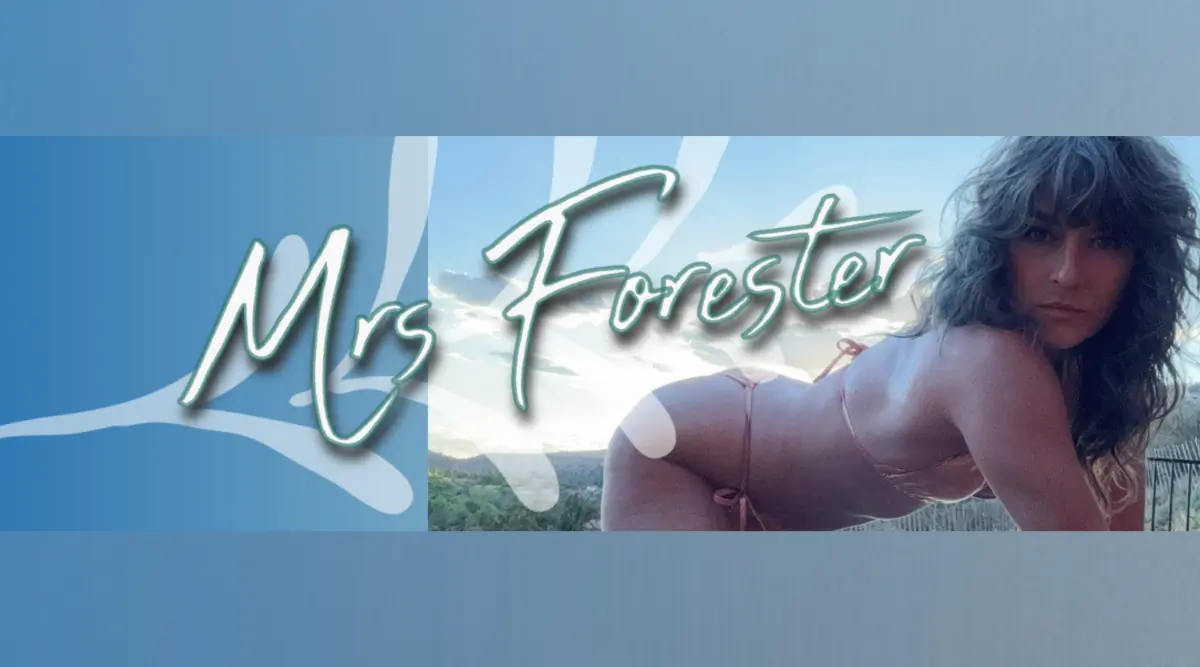 Mrs. Forester, Online for sexting cover