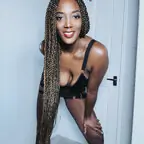 Mistress Lorraine Femdom Amazonian avatar