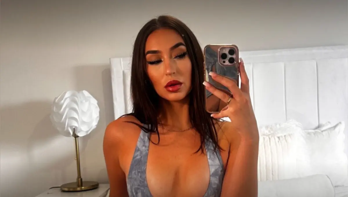 Maya🌹 header