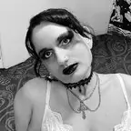 Nadia Lynn avatar