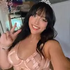 💕NEKOMIIYA curvy e-girlfriend 💕 avatar