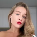 Nika 🍓 avatar