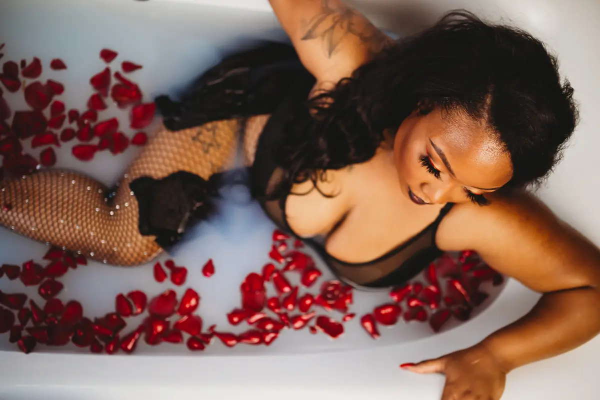 Obey The Madam 🥵 header