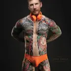Onebig_tattoo_&amp;_wife avatar