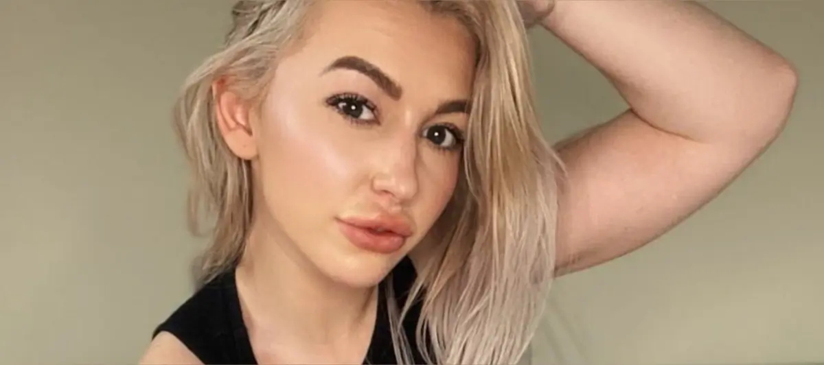 Rose Parker header