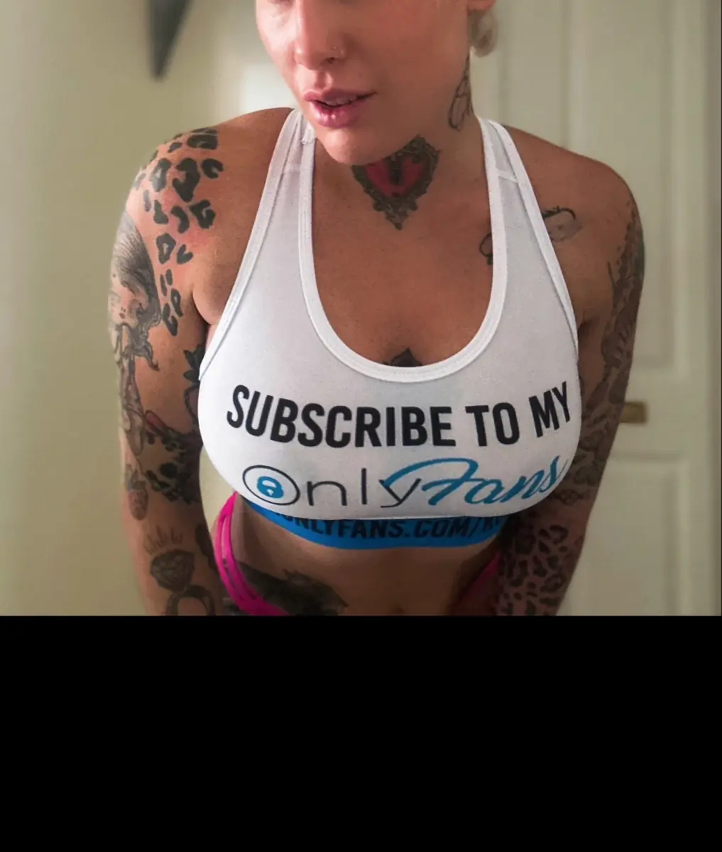 Rowdybec #1 Badass Babe on OF header