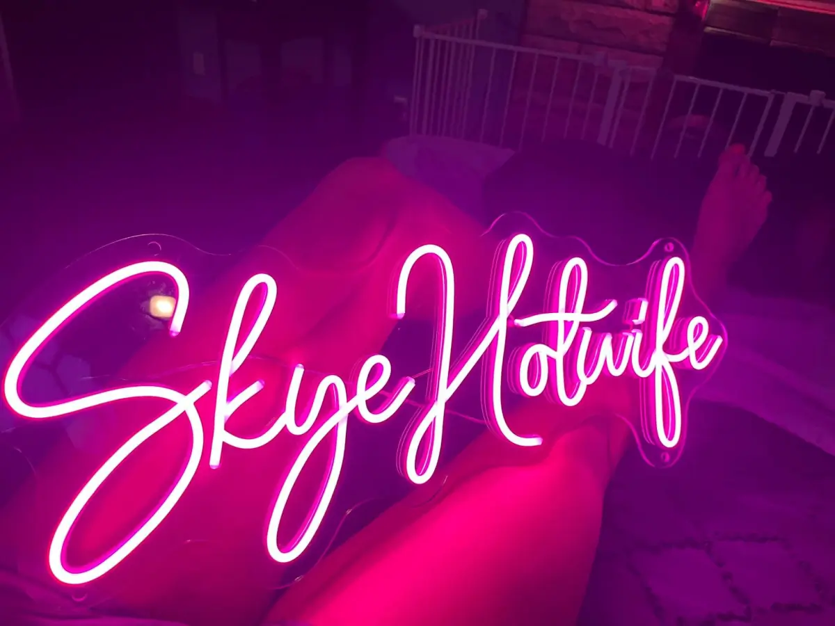 Skye_hotwife_VIP cover