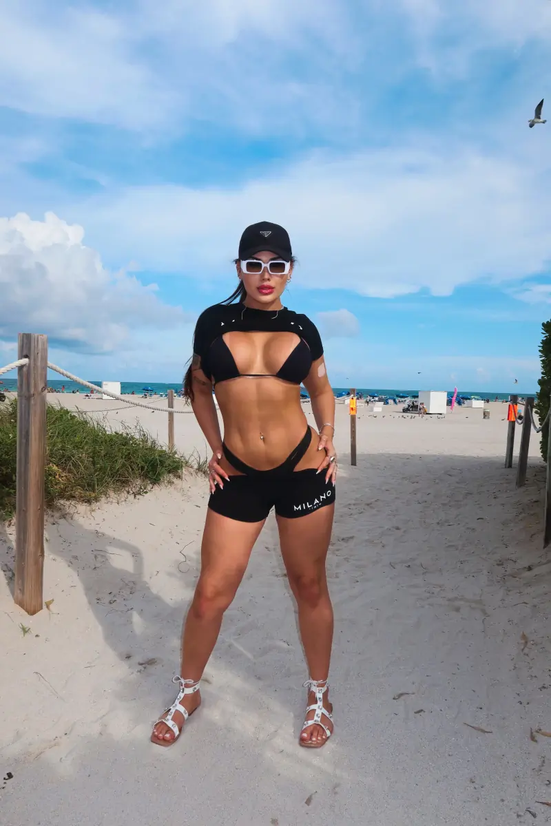 Sophie Caettano header