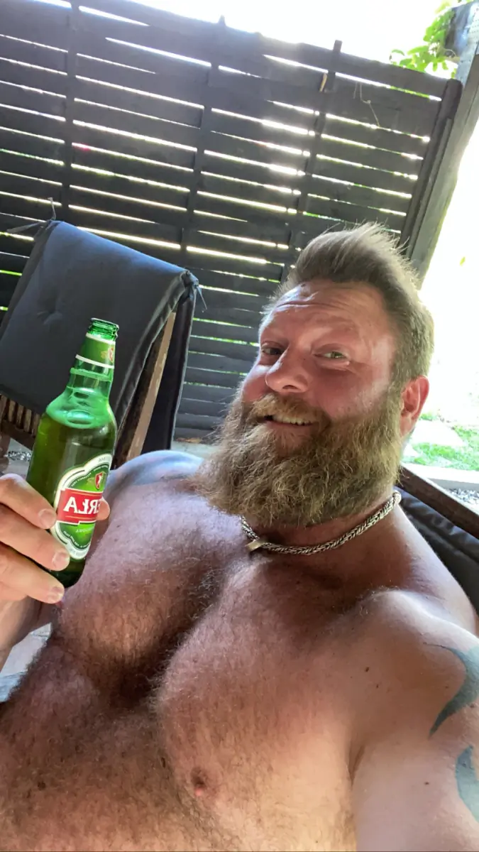 Strong Viking Beard header