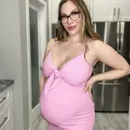 Pregnant Mia 🍼 avatar