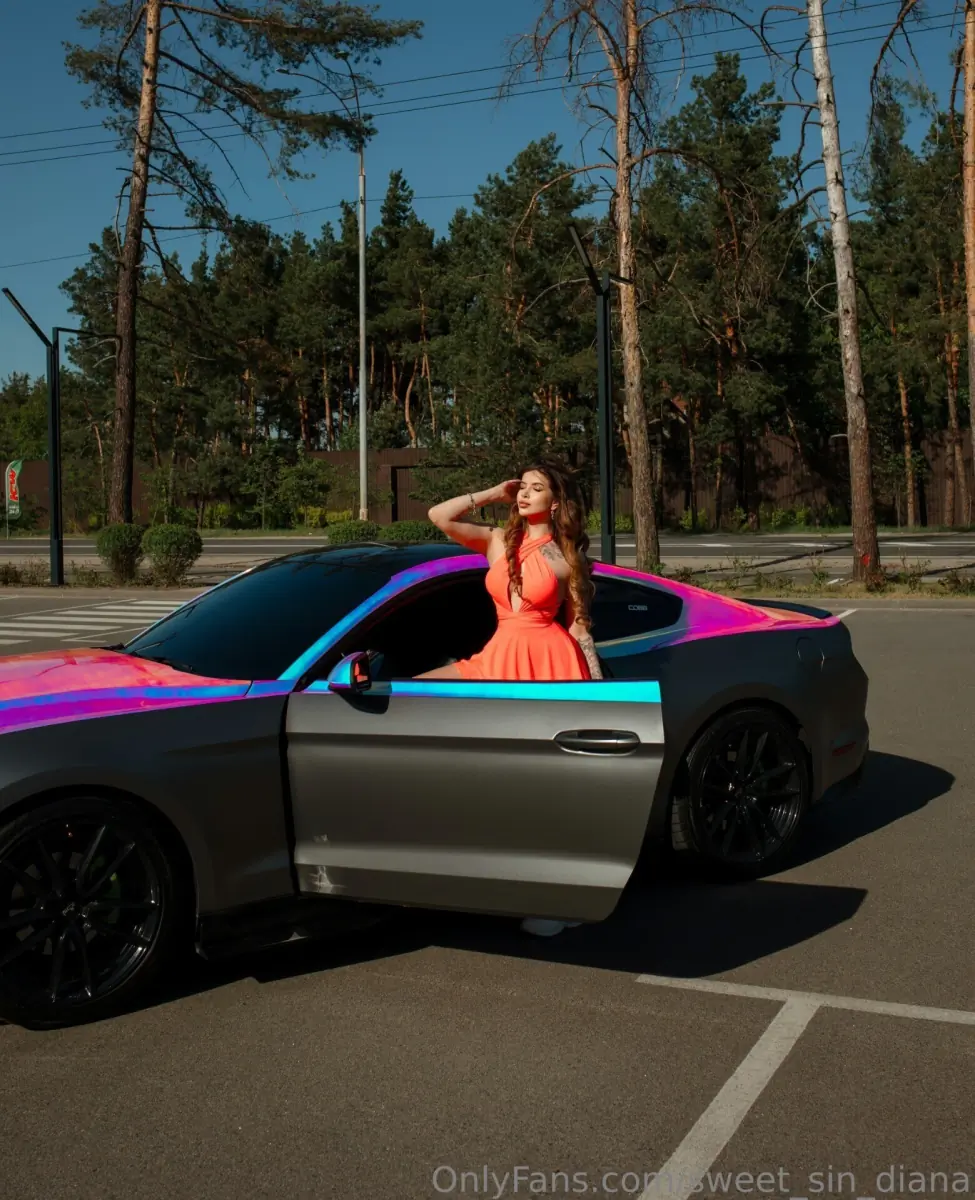🎀 Crystal Di 🎀 header