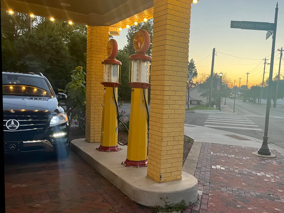 Tallblondie777 header