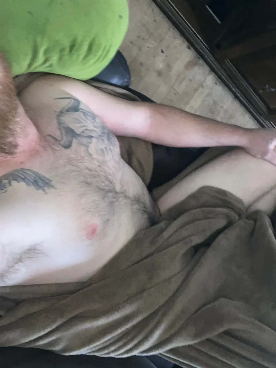 Red beard cover