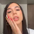 Laura 💕 avatar