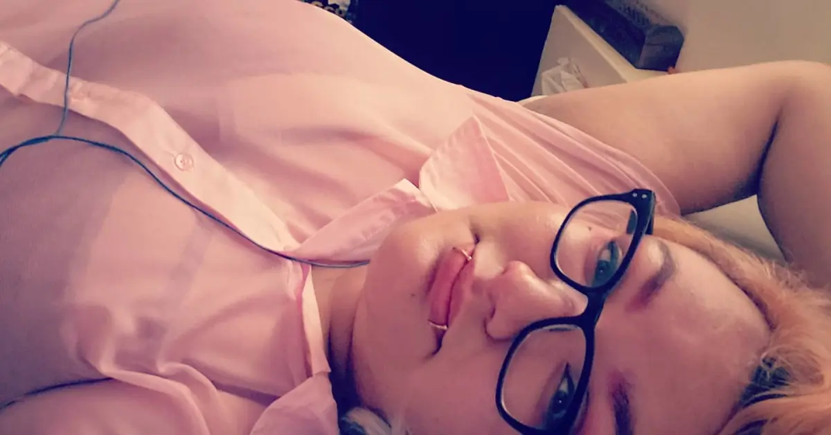 Twotriyin header