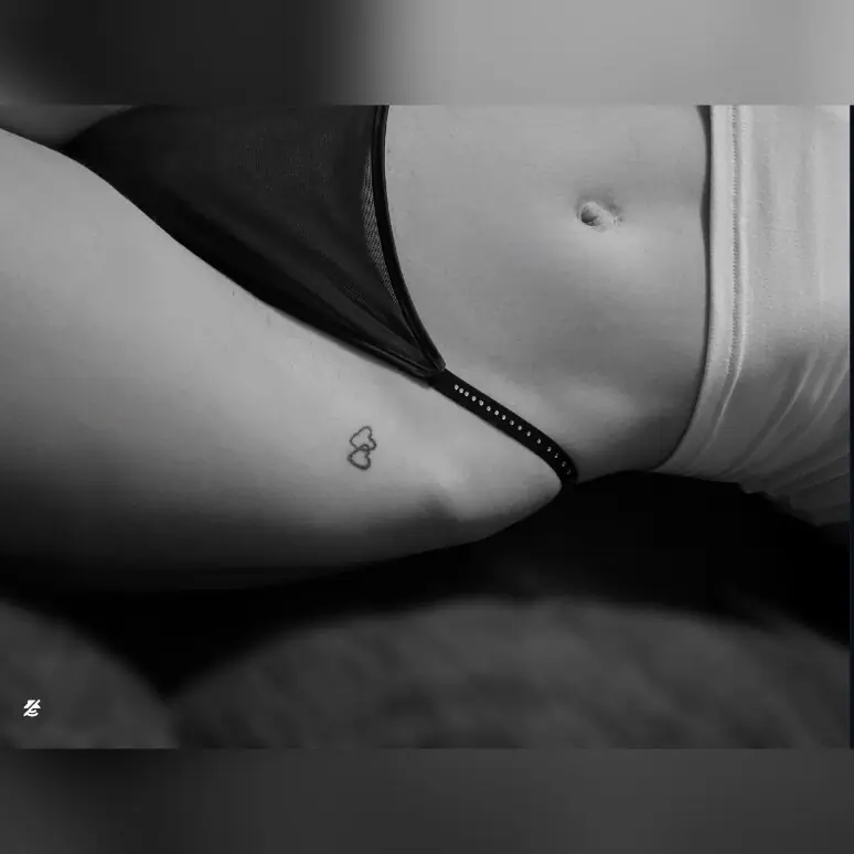 Demi header