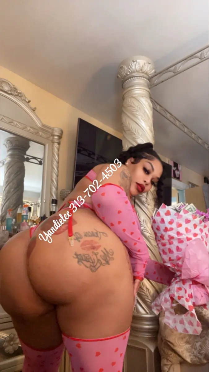Gizelledabody header