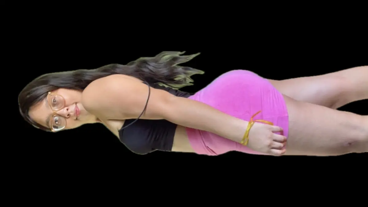 Yasmíns🍑🫦 cover