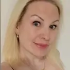 British mom next door 🇬🇧 avatar