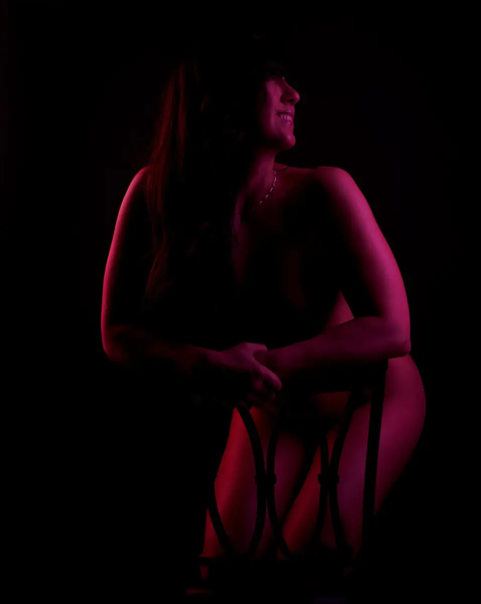 Bare it all but see nothing... I had an amazing photo shoot the other weekend .