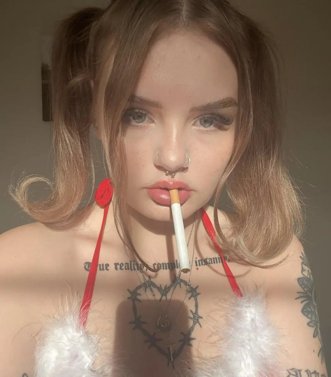 have you got a lighter?🍒