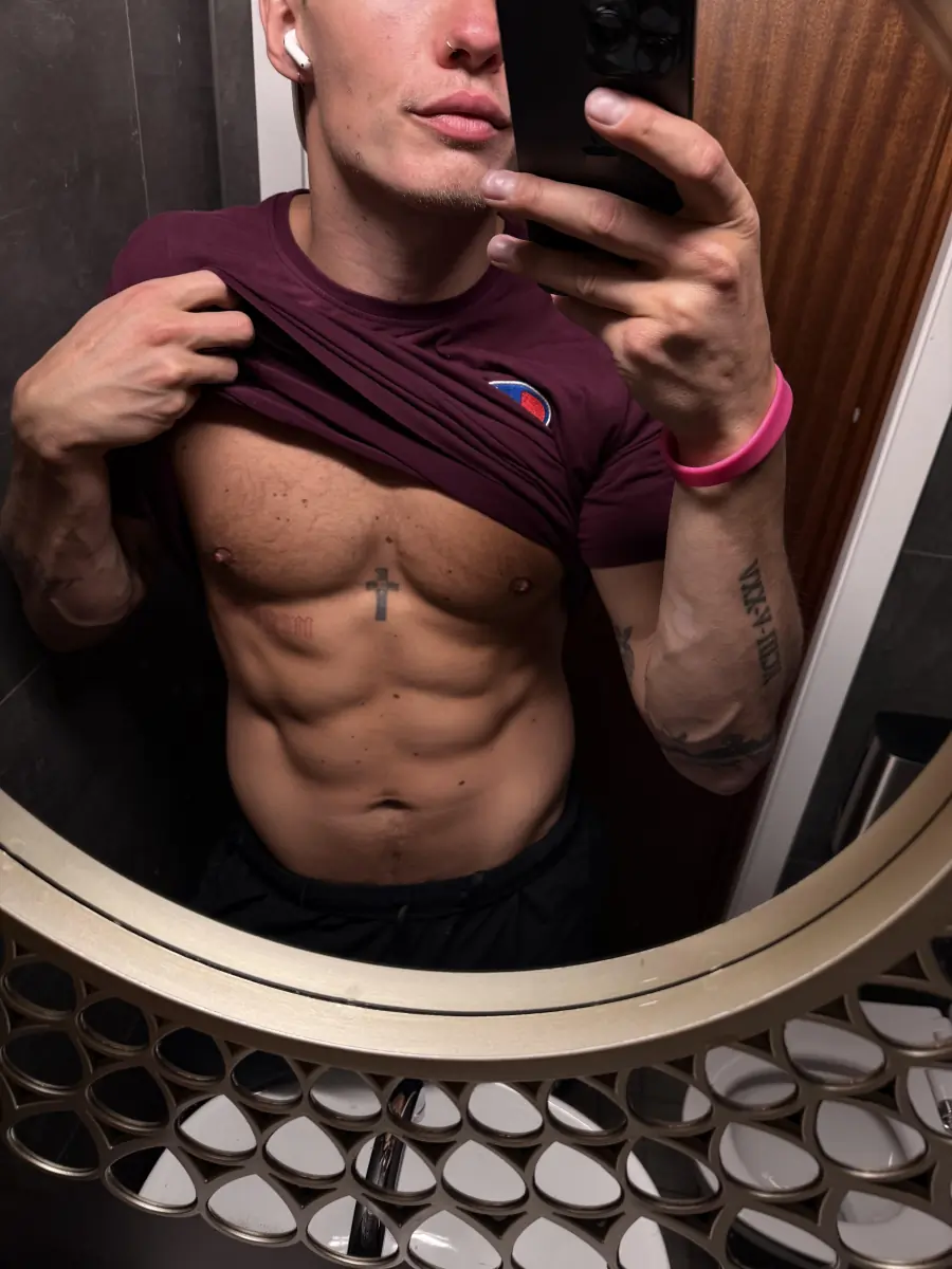 10 free trials for my OF where I’ll be posting a lot of naked stuff regularly. h...